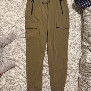 Women’s Tan Cargo Pants